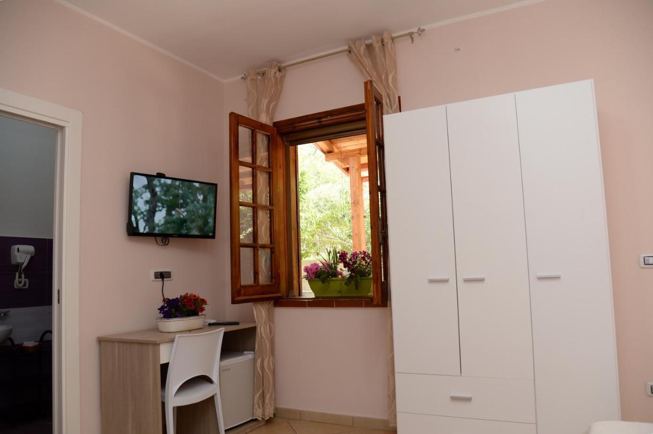 تروبيا B&B Valeri المظهر الخارجي الصورة